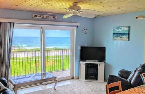 Ormond-by-the-Sea Eigentumswohnung | 2/2 Oceanfront Retreat mit übergroßen privaten Balkon