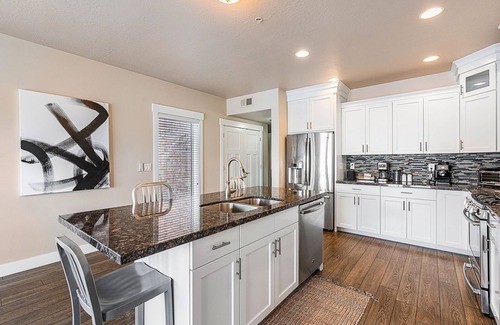 Ogden Wohnung | 2-Bd Apt w/ WiFi, Netflix, Mtn Views in DT Ogden