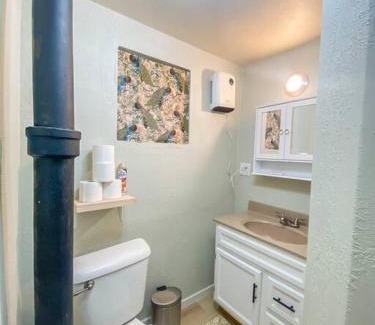 Price Haus | 2 bed 1 bath cottage home