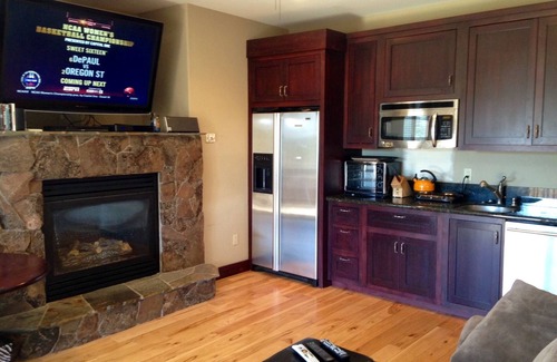 Mountain View Estates Haus | 2 Bed, 1 Bath, in law unit