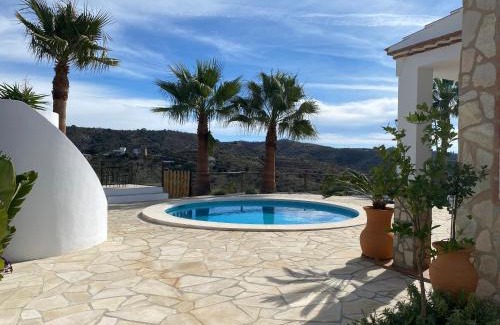 Sedella Haus | 2 Bed 2 Bath Villa Near Sedella Heatable Saltwater Pool