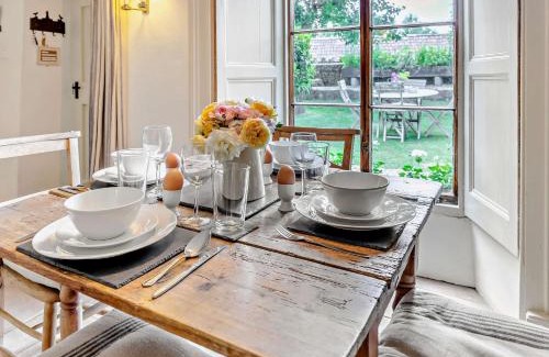 Staunton Haus | 2 Bed in Coleford 56076