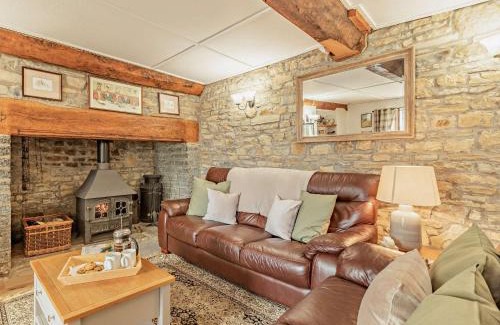 Bridgwater Haus | 2 Bed in Glastonbury MOORH