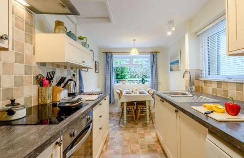 Langton Matravers Haus | 2 Bed in Langton Matravers DC068