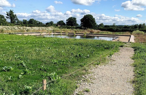 Templecombe Hütte | 2 bedroom accommodation in Horsington Marsh, near Templecombe