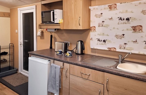 Abercraf Hütte | 2 bedroom accommodation in New Radnor, near Presteigne