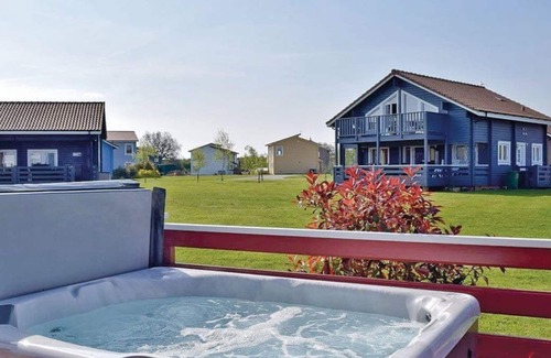 Hopton Kabine | 2 bedroom accommodation in Fritton