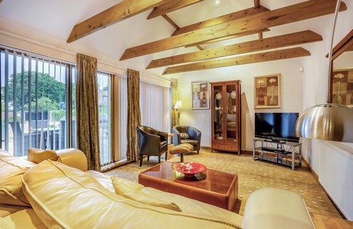 Grimsby Hütte | 2 Schlafzimmer Unterkunft in Holton-Le-Clay, near Cleethorpes