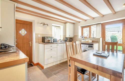 Ashover Hütte | 2 Schlafzimmer Unterkunft in Clay Cross, near Chesterfield