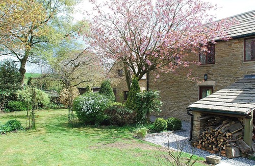 Beeley Haus | 2 bedroom accommodation in Freebirch, near Chatsworth, Bakewell