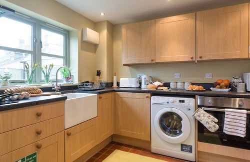 Dursley Hütte | 2-Zimmer-Unterkunft in Frampton-on-Severn, in der Nähe von Stroud