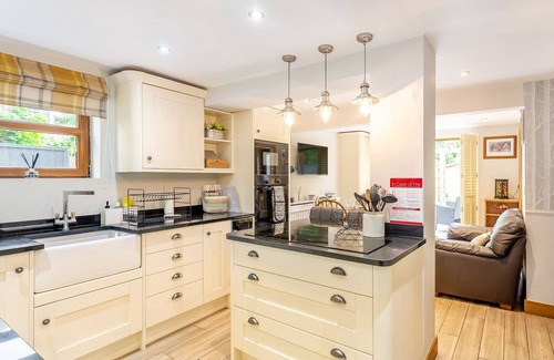 Goole Hütte | 2 bedroom accommodation in Selby