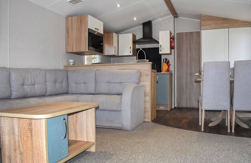 Weybourne Hütte | 2 Schlafzimmer Unterkunft in Kelling Heath, near Holt