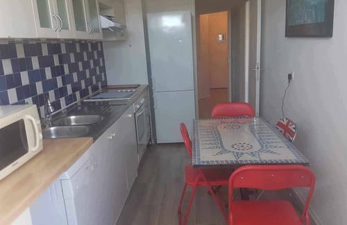 Champeval Wohnung | 2 Bedroom Apartment in CrÃ©teil