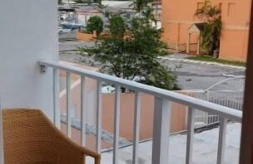 Nassau Eigentumswohnung | 2 Bedroom Apt overlooking harbour
