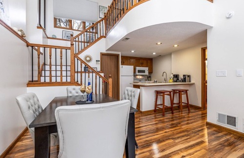 The Galena Territory Villa | 2 Bedroom, beautiful end unit