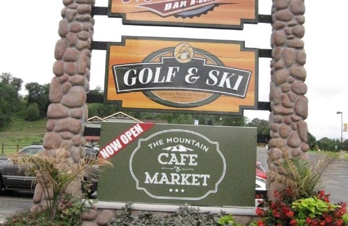 Lake Delton Hütte | 2 Schlafzimmer Christmas Mountain Village