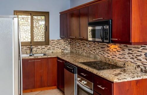 Rio Seco Eigentumswohnung | Omega # 3 - 2 Bed Condo Vermietung mit Blick auf Potrero Bay