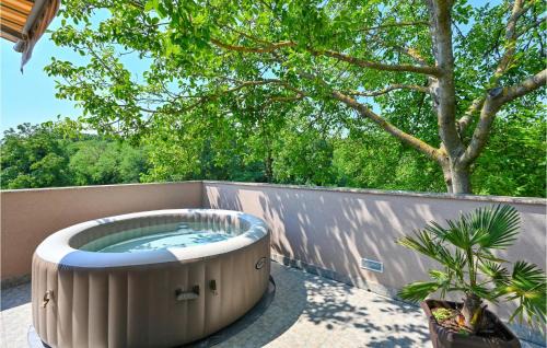 Kobasicari Haus | 2 Bedroom Cozy Home In Kobasicari