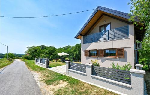 Kobasicari Haus | 2 Bedroom Cozy Home In Kobasicari