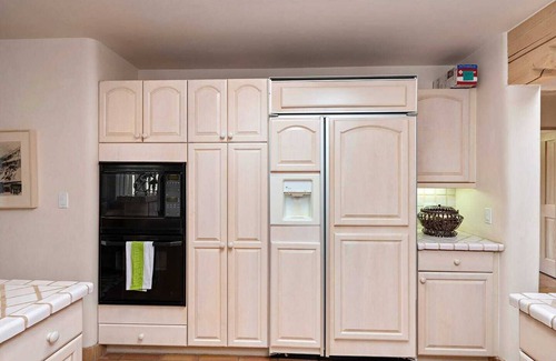 Quail Run Haus | 2-Bedroom Home for 4, Great Amenities - Pool, Hot Tubs, Golf and more