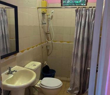 Mambajao Haus | 2 Bedroom house with Bahay Kubo