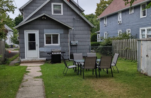 Saint Joseph Haus | 2-bedroom in quiet neighborhood -- monthly rental perfect for traveling workers!