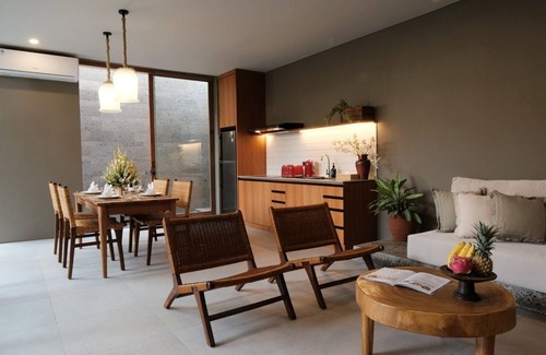 Munggu Villa | 2-Bedroom Minimalist Villa in Parerenan #3