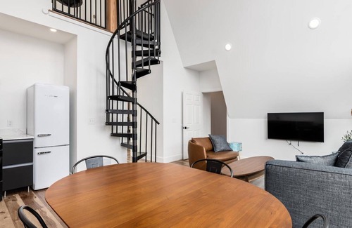 Fairfield Beach Wohnung | 2-Bedroom Waterfront A-Frame on Buckeye Lake