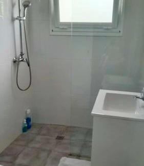 Cossourado Haus | 2 bedrooms house with enclosed garden and wifi at Barrio