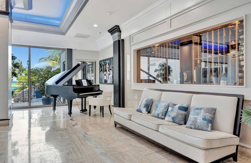 Bermuda Riviera Wohnung | 2 Beds and a beach - Ocean Front