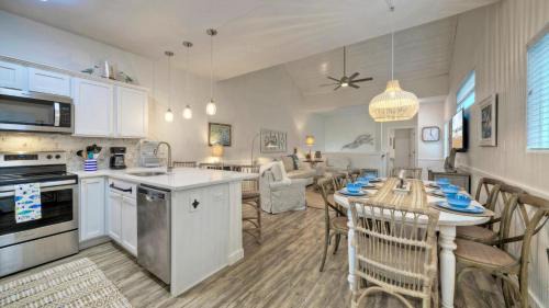 Port Aransas Haus | 2 Blocks to the Beach Patio Resort Pool w Slide Tranquil Tides by AvantStay