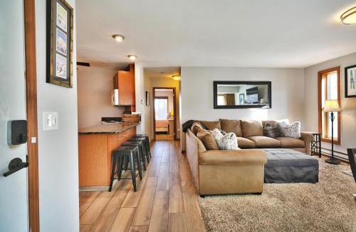 South Snyderville Basin Wohnung | 2 br across from Park City Canyons Village Views!