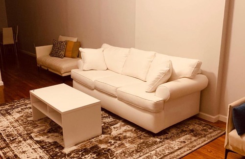 Clinton Hill Wohnung | 2 BR CLASSY BROOKLYN APT-10 mins from BARCLAYS CENTER!