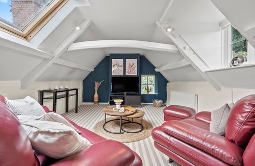 Cirencester Wohnung | 2-BR Cosy Retreat, Cirencester