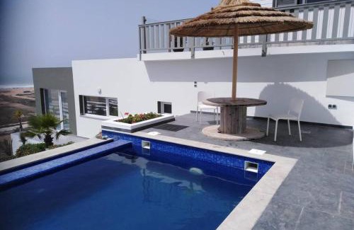 Ayir Haus | 2 bungalows avec vue sur mer et piscine PARTAGEE