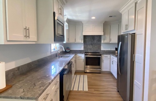 Chauvin Haus | 2 Happy Camp