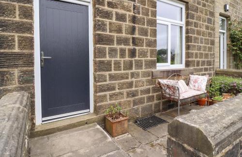 Oakworth Haus | 2 James Street