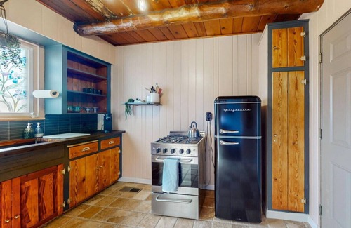 Raynolds Addition Wohnung | 2 King Bds/2bath Near Downtown