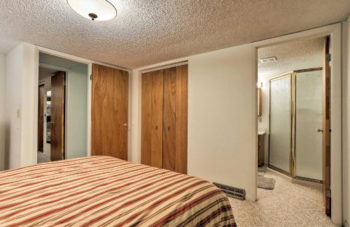 Lemoyne Haus | 2-Level Home with Deck half Mi to Lake McConaughy!