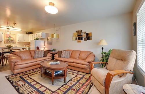 Corvallis Wohnung | 2 Mi to Bitterroot River: Downtown Corvallis Apt!