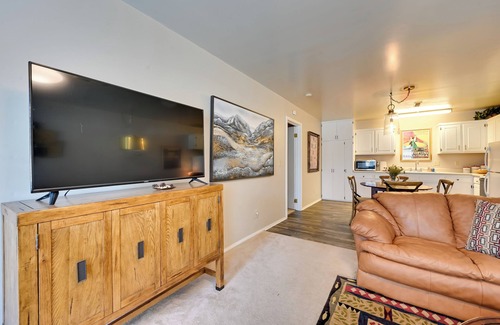 Corvallis Wohnung | 2 Mi to Bitterroot River: Downtown Corvallis Apt!
