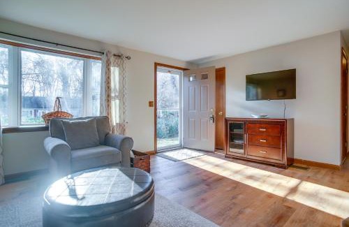 Centerville Haus | 2 Mi to Covells Beach Centerville Home with Deck