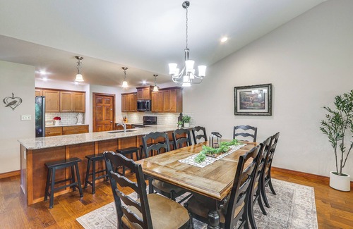Winfield Haus | 2 Mi to Main Street: Family Home in Winfield!