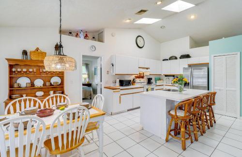 Sebastian Highlands Haus | 2 Mi to Water Sebastian Home with Pool!