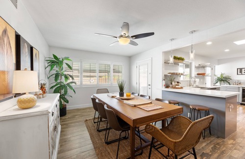 Village Grove Haus | 2 miles to Old Town Scottsdale! HOT TUB & Pool