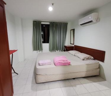 Pangkor Island Wohnung | 2 mins to beach Apartment 3 rooms