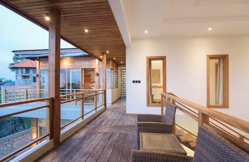 Tabanan Villa | 2 minute walk to beach - 3 BR Beachfront Villa