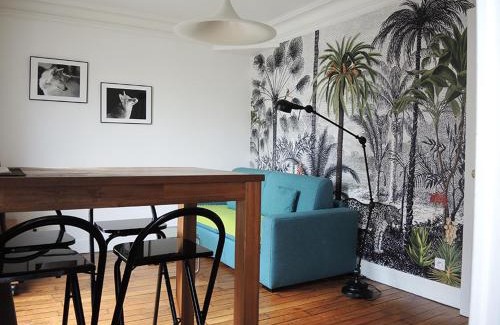 Quartier de la Goutte-d'Or Wohnung | 2 Pièces avec Balcon Plein Sud