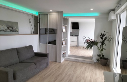 Carros Wohnung | 2 pièces entre Mer et Montagne